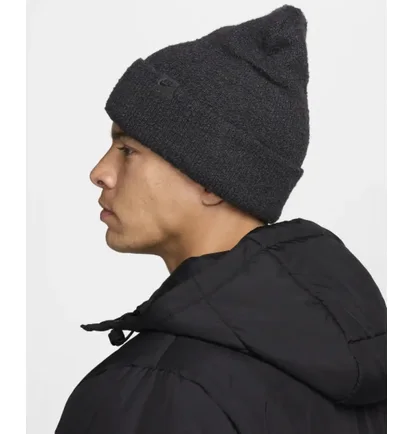 Шапка унісекс Nike Peak Beanie Tc Cozy Black FZ2125-060