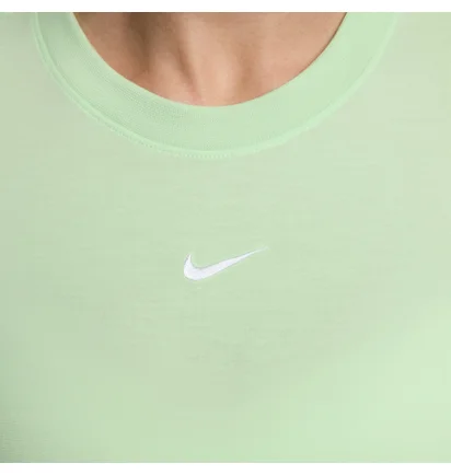 Футболка жіноча Nike Sportswear Essential Green FB2873-376