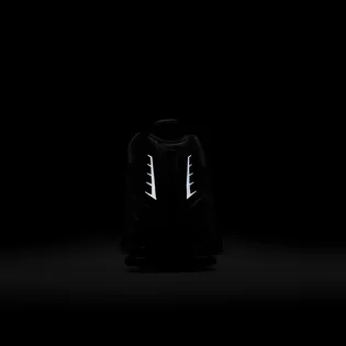 Кросівки чоловічі Nike Shox R4 MenS Shoes Black HQ1988-001