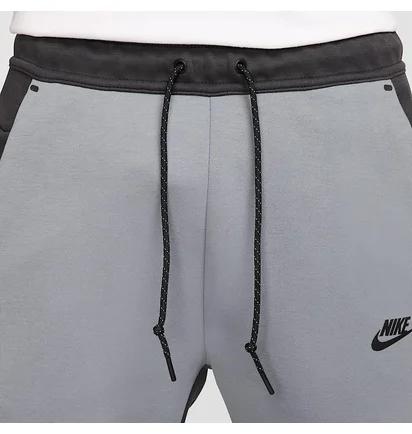 Штаны мужские Nike Sportswear Tech Fleece Grey HV0959-061