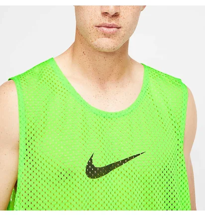 Манишка унисекс Nike Training Bib I Green 910936-313