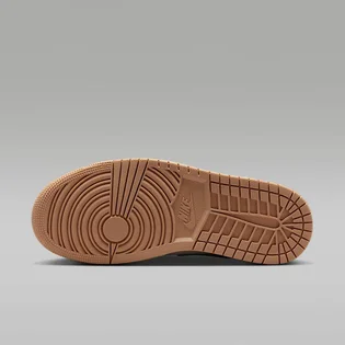 Кроссовки женские Air Jordan 1 Low Beige DC0774-130