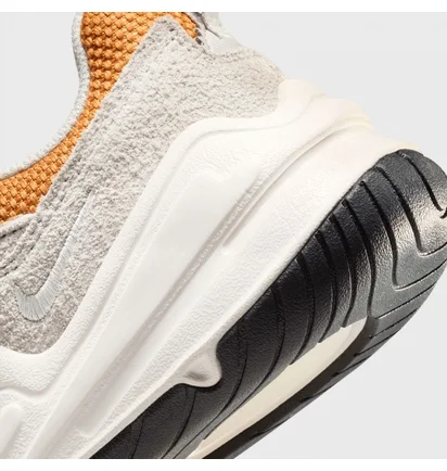 Кросівки жіночі Nike Tech Hera Grey/Orange DR9761-800