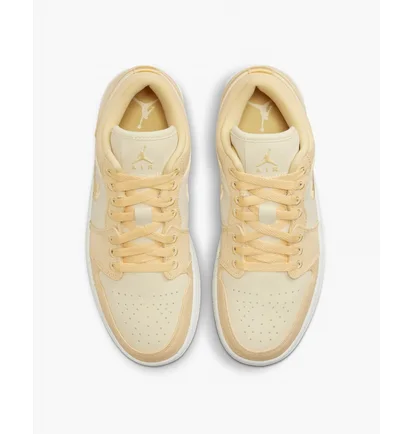 Кроссовки женские Air Jordan Air 1 Low Se Shoes Beige/Yellow DV0426-200