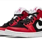 Кроссовки женские Air Jordan Wmns 1 Mid Red/Black BQ6472-601