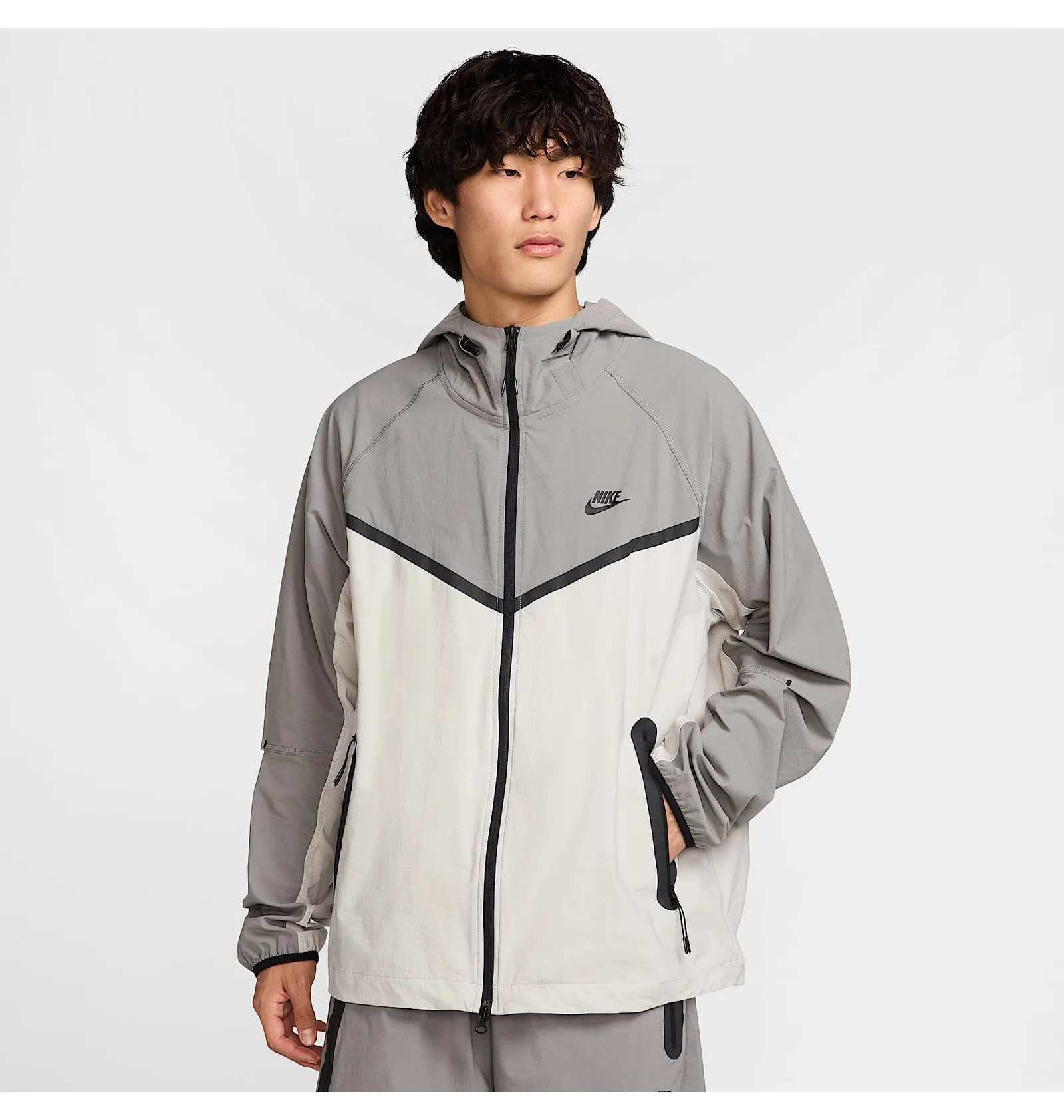 ᐉ Спортивний костюм чоловічий Nike Tech Woven Grey HM7151-014__