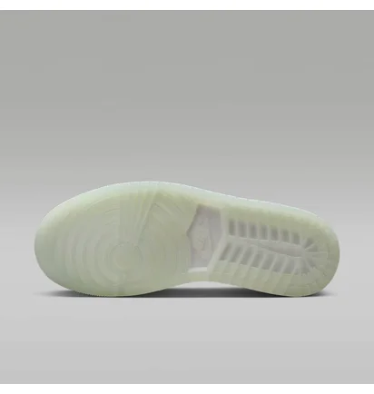 Кросівки жіночі Air Jordan Air 1 Low Se Green HF4078-100