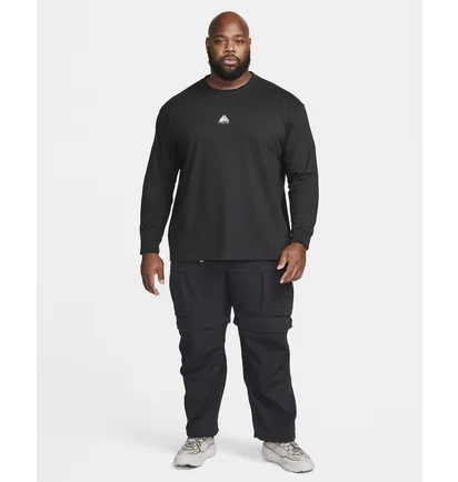 Лонгслів чоловічий Nike Acg Lungs Long-Sleeve T-Shirt Black DR7753-011