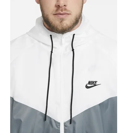 Вітровка чоловіча Nike Sportswear Windrunner Grey/White DA0001-084