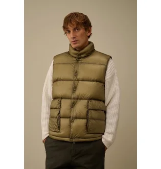 Жилетка мужская C.P. Company Olive 19CMVE192A110416A-356