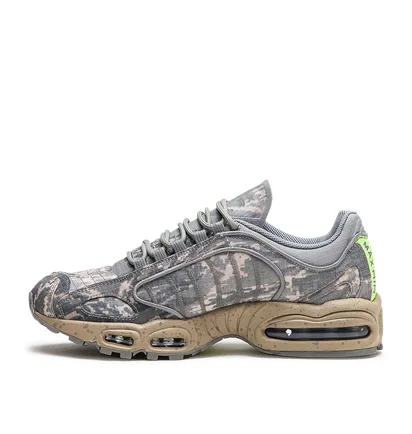 Кросівки чоловічі Nike Air Max Tailwind Iv Sp Olive BV1357-001