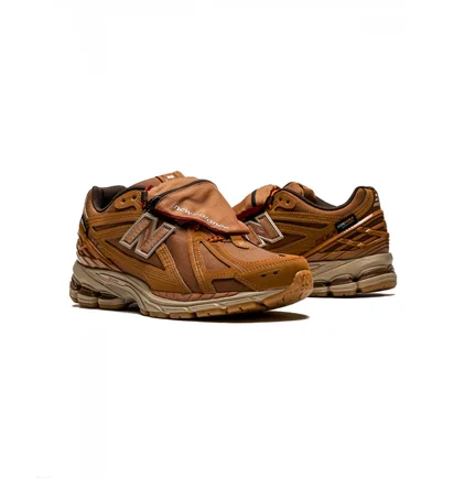 Кроссовки унисекс New Balance M 1906 Rob Brown M1906ROB