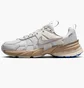 Кросівки жіночі Nike V2K Run Gore-Tex Light Bone White FZ2622-002