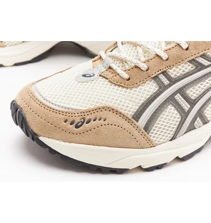 Кроссовки мужские Asics Gel-1090V2 Beige/Brown 1203A224-102