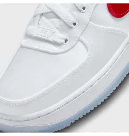 Кроссовки женские Nike Air Force 1 07 Essentials Sneaker White DX6541-100