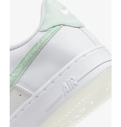 Кросівки дитячі Nike Air Force 1 Lv8 White FJ7706-131