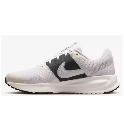 Кросівки чоловічі Nike Run Defy MenS Road Running Shoes Beige HM9594-007