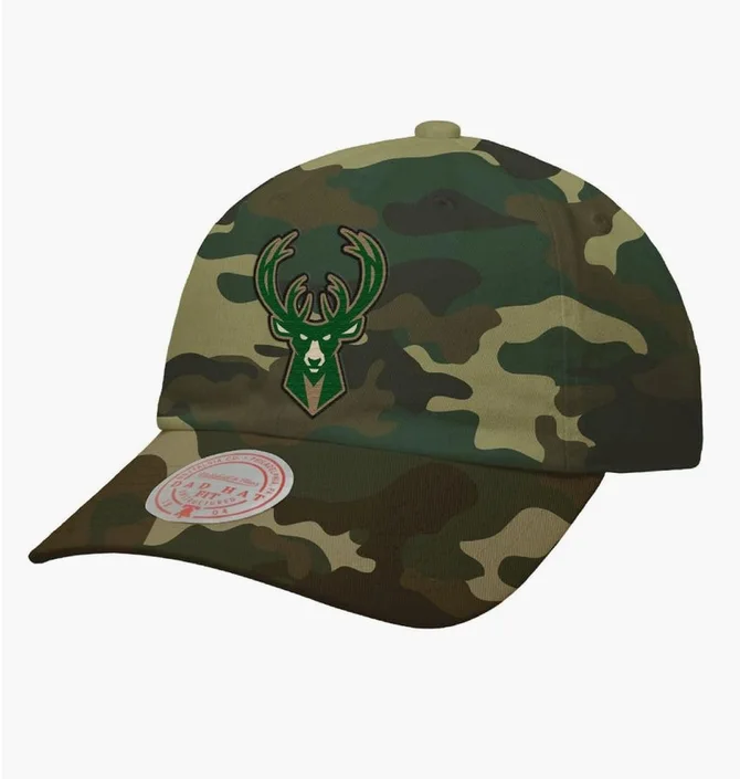Кепка унисекс Mitchell & Ness Nba Milwaukee Bucks Woodland Desert Stretch Snapback Camo/Green 6HSSMM19494-MBUCMWD