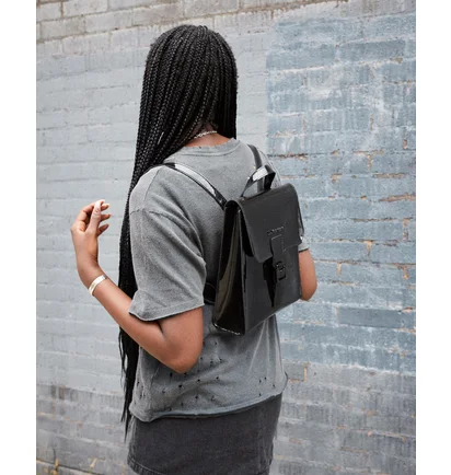 Рюкзак женский Dr. Martens Patent Leather Mini Backpack Black AB053006