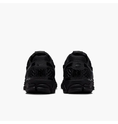 Кроссовки мужские Nike Zoom Vomero 5 Black FZ3313-001