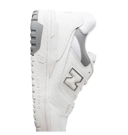 Кроссовки мужские New Balance 550 Lifestyle Shoes White BB550SWA