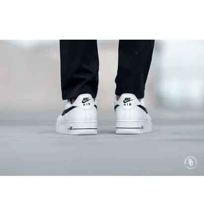 Кросівки чоловічі Nike Air Force 1 07 Low White CJ0952-100