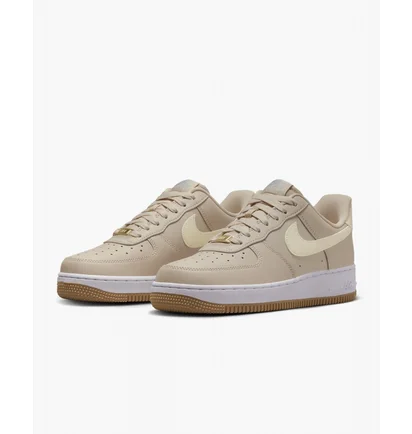Кросівки жіночі Nike Air Force 1 07 Beige DD8959-111
