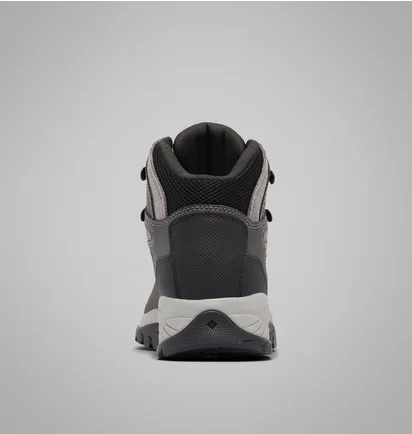 Ботинки женские COLUMBIA Newton Ridge Plus Grey BK3783-052