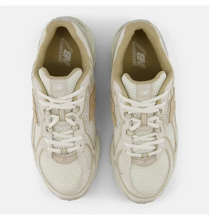 Кроссовки унисекс New Balance 740 Beige U740IN2