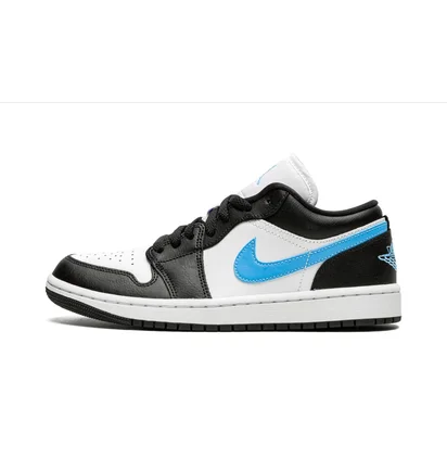 Кросівки жіночі Air Jordan Wmns 1 Low White/Black DC0774-041