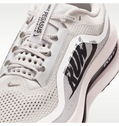 Кросівки чоловічі Nike Pegasus Premium MenS Road Running Shoes Grey IH2288-001