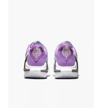 Кросівки чоловічі Nike Lebron Witness 7 Basketball Shoes Pink Dm1123-500
