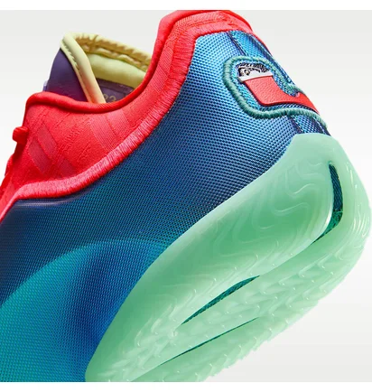 Кроссовки унисекс Nike Lebron Xxiii Stocking Stuffer Basketball Shoes Multi IH1513-600