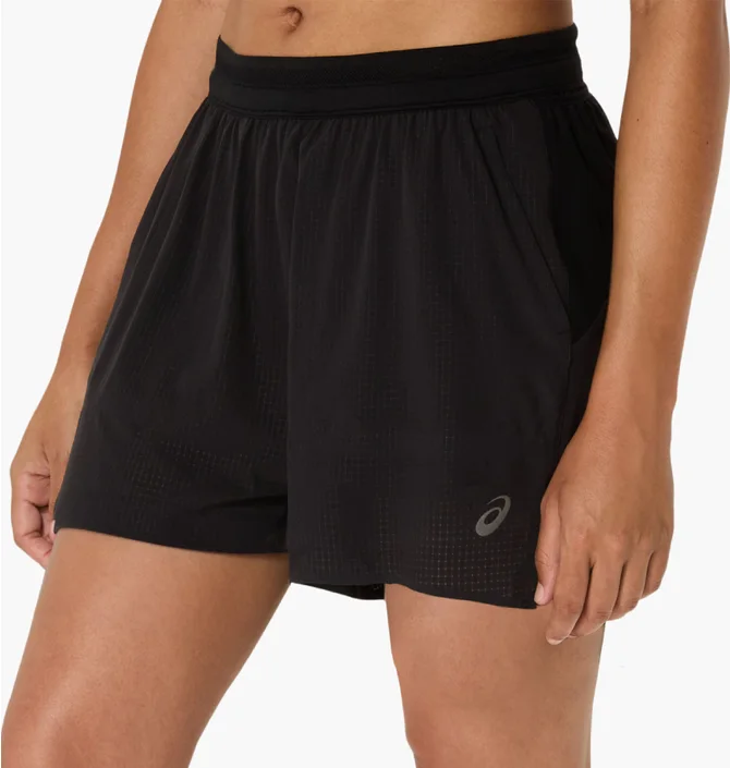 Шорти жіночі Asics Fujitrail Elite 3.5In Black 2012D205-001
