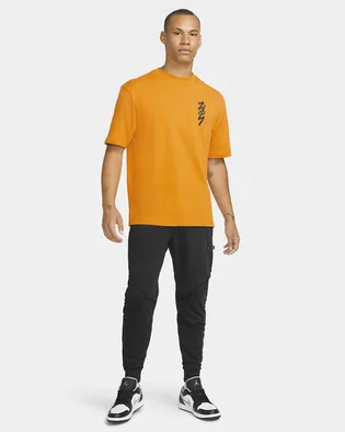Футболка мужская Nike Mens Short-Sleeve T-Shirt Orange Dj5877-784