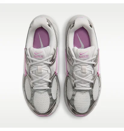 Кросівки жіночі Nike V5 Runner White/Metallic HQ7901-009