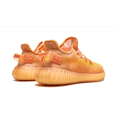 Кроссовки мужские Adidas Yeezy Boost 350 V2 Orange GW2870