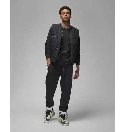 Лонгслів чоловічий Air Jordan Engineered Long-Sleeve Black Dq7370-010