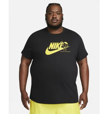 Футболка мужская Nike Sportswear T-Shirt Black FB9796-010