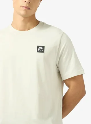 Футболка мужская Nike Sportswear Beige IO9514-072