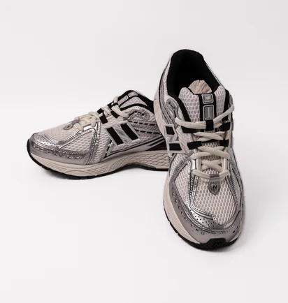 Кроссовки мужские New Balance 1906R Metallic M1906RER