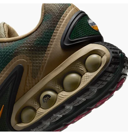 Кросівки чоловічі Nike Air Max Dn Olive/Camo IB7025-200