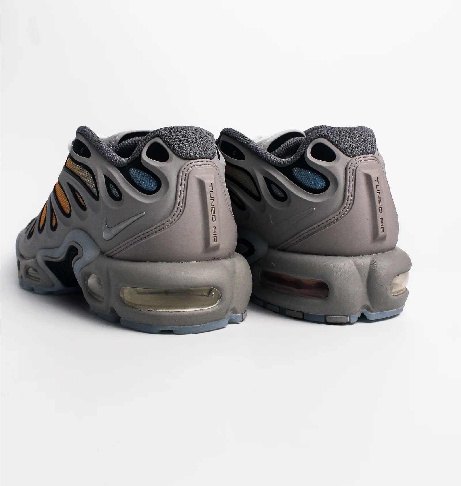 ᐉ Кросівки чоловічі Nike Air Max Plus Drift Shoes Grey FD4290-002