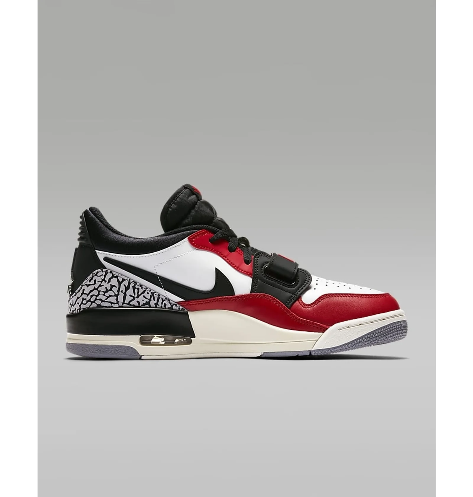 ᐉ Кросівки чоловічі Air Jordan Legacy 312 Low White/Red CD7069