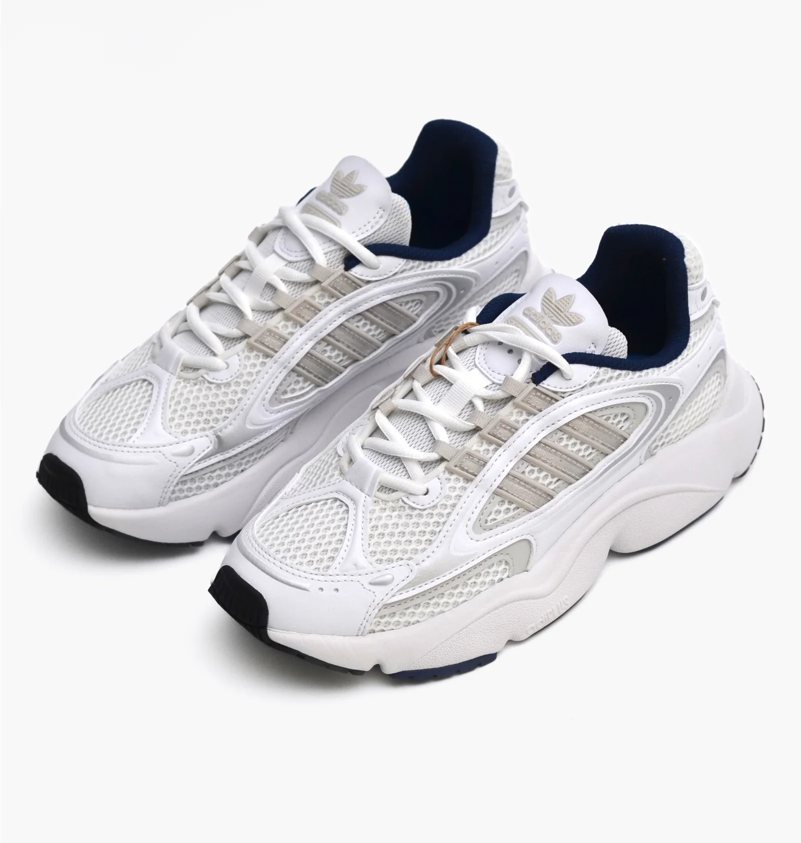 ᐉ Кросівки чоловічі Adidas Ozmillen White IF3447 - придбати в