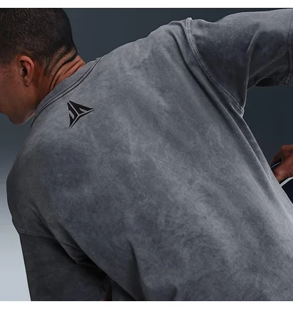 Футболка мужская Nike M90 Head Grey HJ3428-010