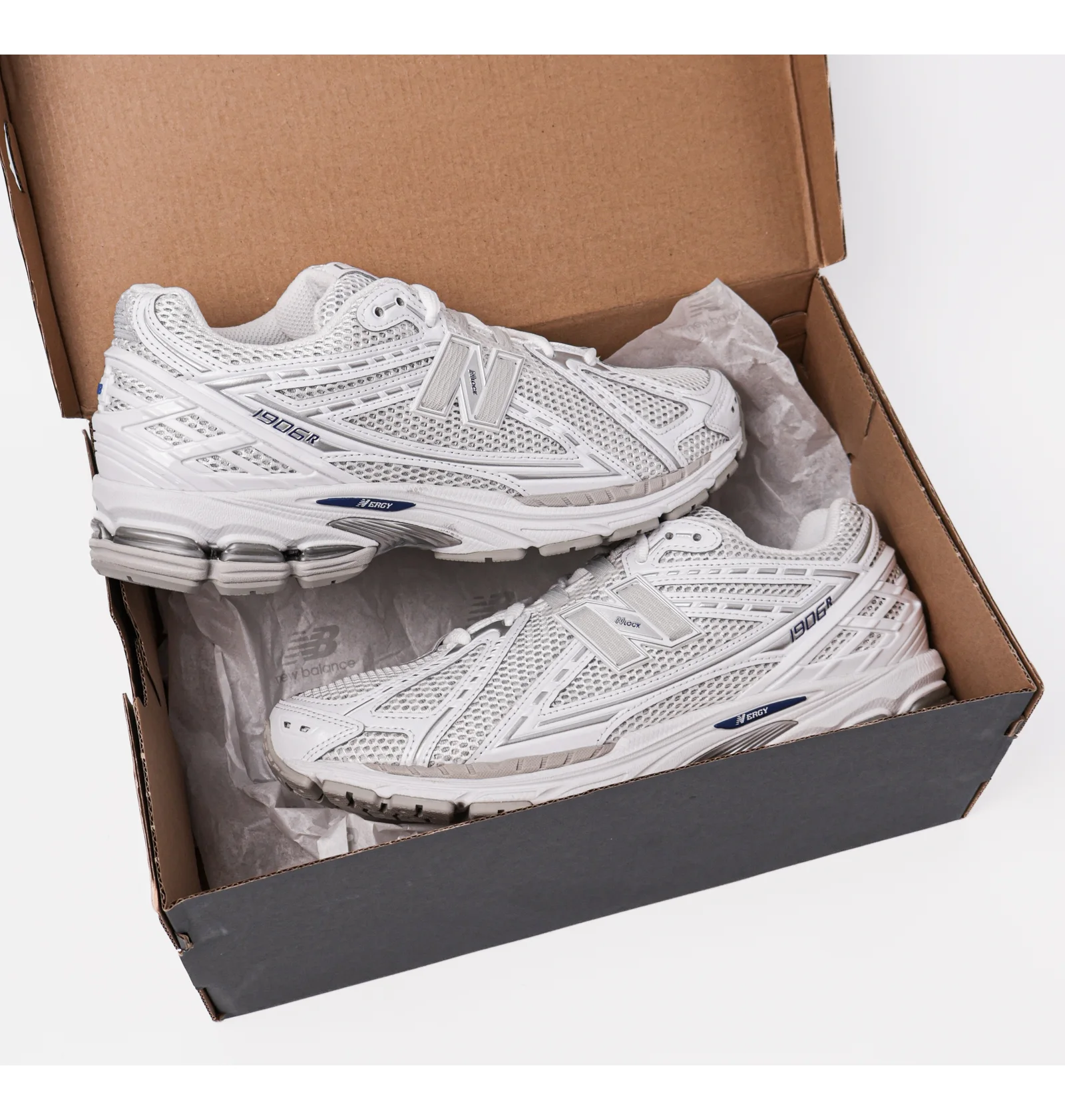 ᐉ Кросівки чоловічі New Balance 1906R White U1906RCA - придбати в