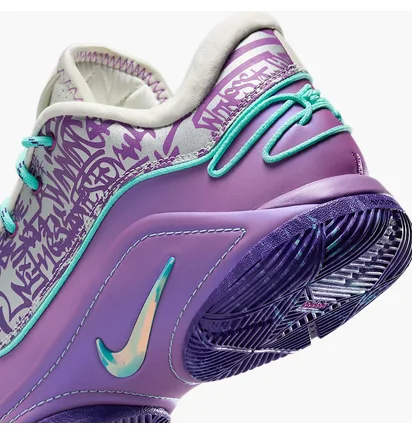 Кроссовки мужские Nike Lebron Xxii Violet HV8454-001