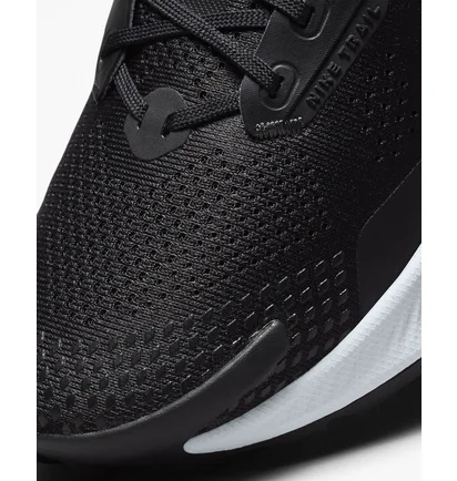 Кросівки жіночі Nike Pegasus Trail 3 Black DA8698-001