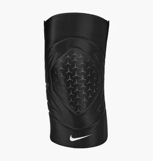 Наколінник унісекс Nike 3.0 Pro Closed Patella Knee Sleeve Black N1000674-010